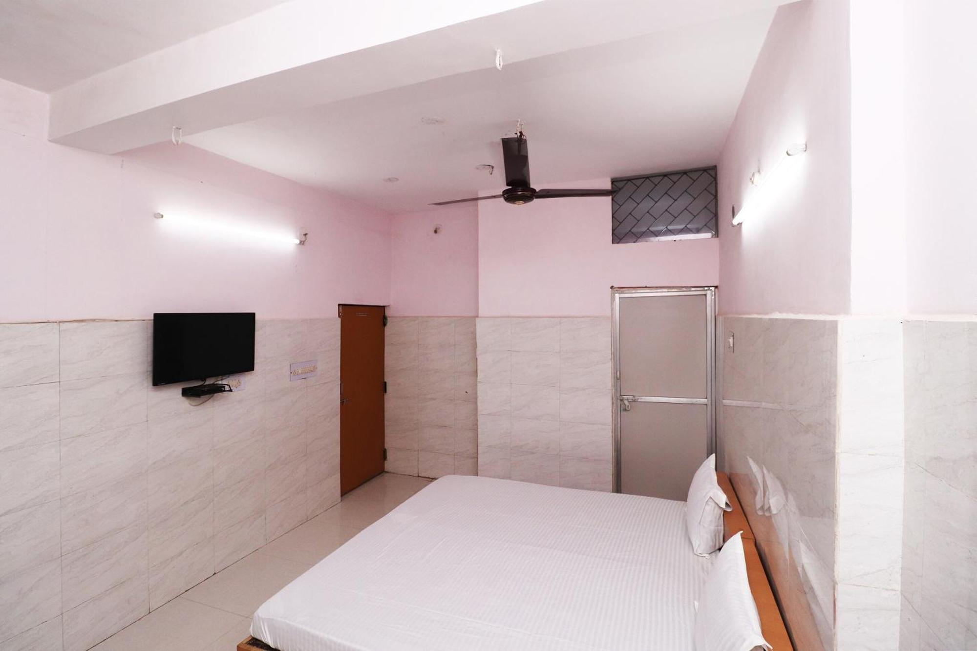 Hotel Kshama ジャバルプル エクステリア 写真
